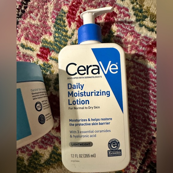 Cerave Bundle - Picture 2 of 4